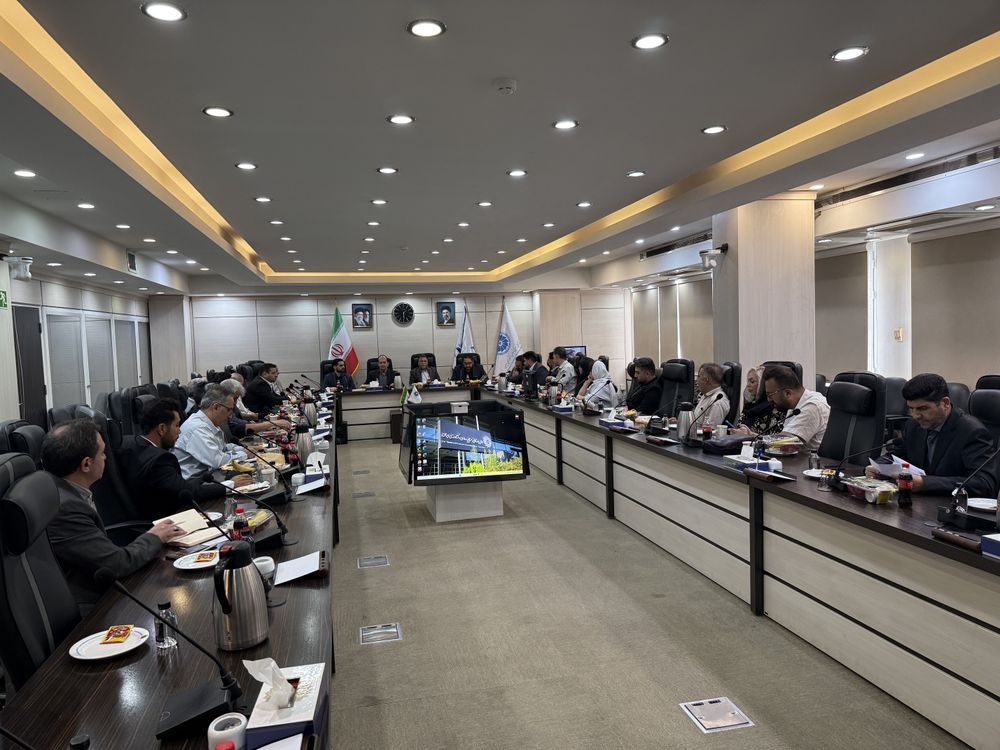 مجمع عمومی انجمن دارندگان نشان استاندارد ایران در اتاق بازرگانی برگزار شد