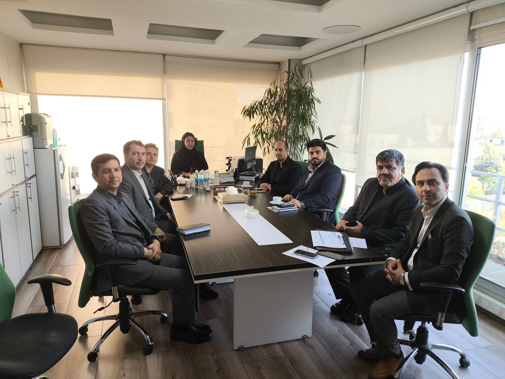 14050330 - عکس.jpg